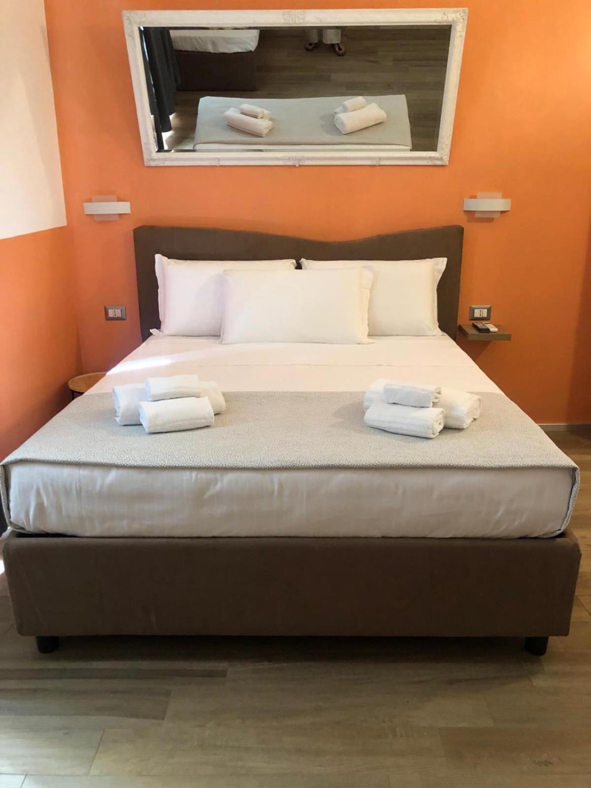 Mole Adriana Guest House โรม ภายนอก รูปภาพ